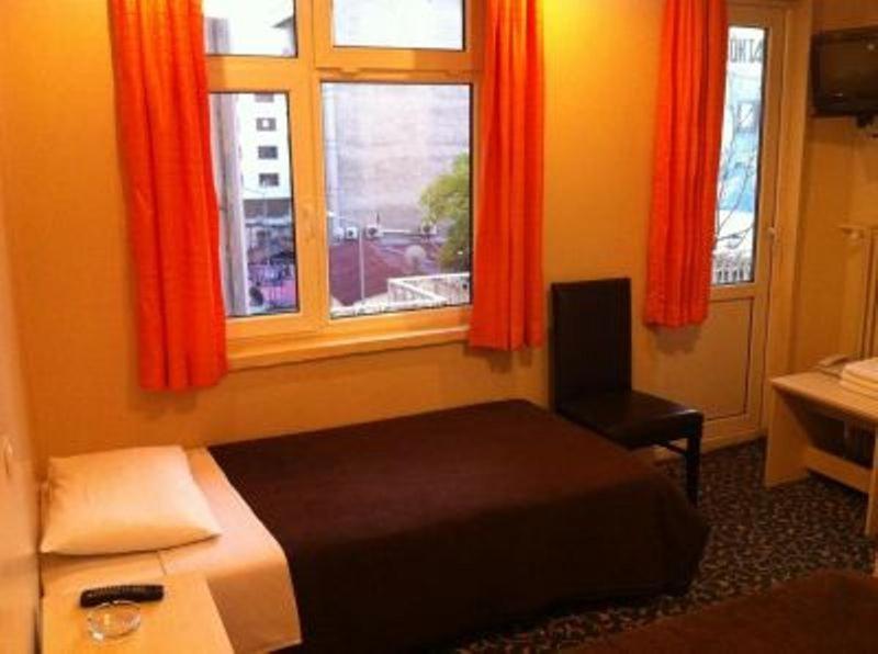 Suna Otel *